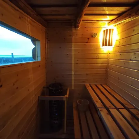 Napraszallas Vendeghaz 4* بالاتوناكالي