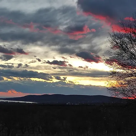 Napraszallas Vendeghaz 4*