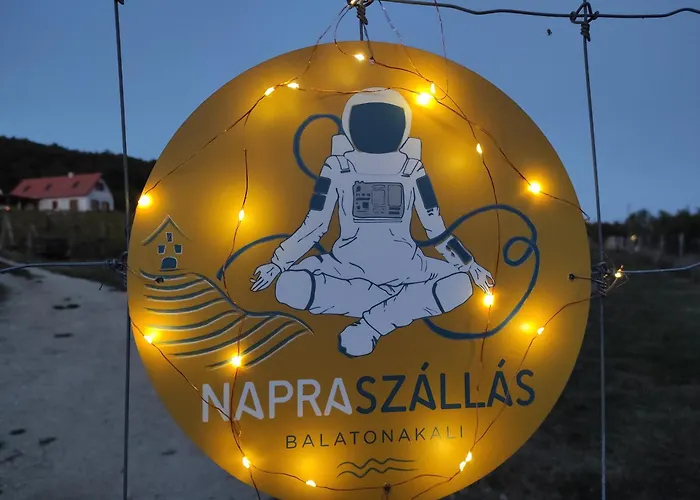 Napraszallas Vendeghaz 4*