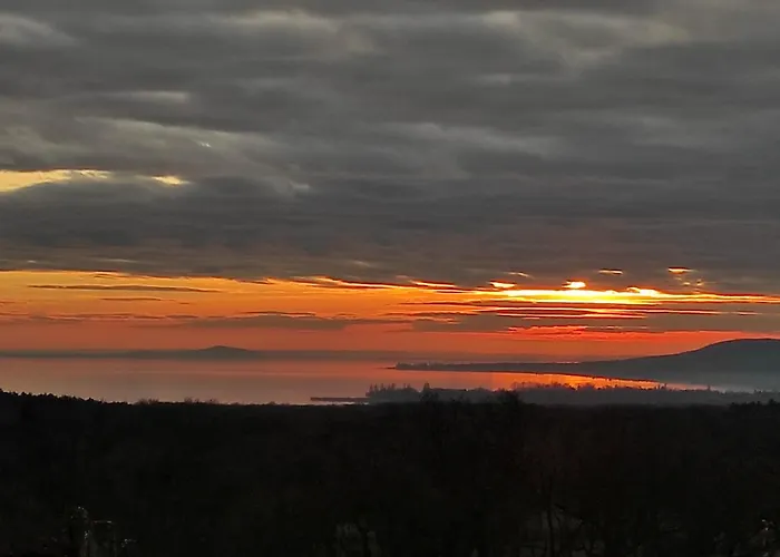 Napraszallas Vendeghaz