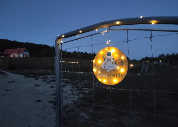 Napraszallas Vendeghaz 4* Balatonakali